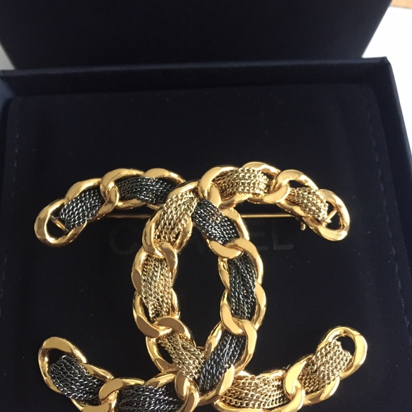 Authentic Chanel Leather Brooch - Picture 5 of 6